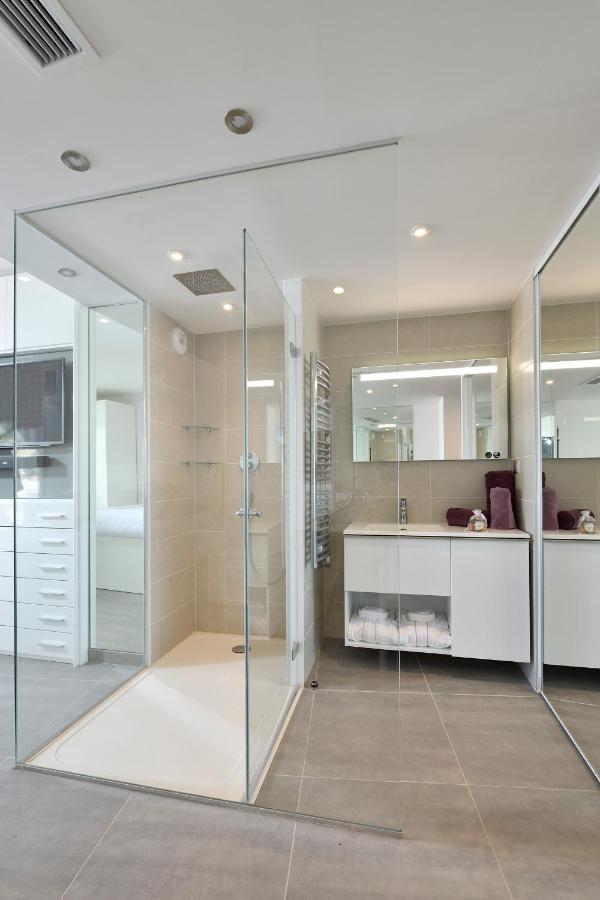 אגדה Le Nautilia Residence De Luxe "Reservee Aux Couples" מראה חיצוני תמונה